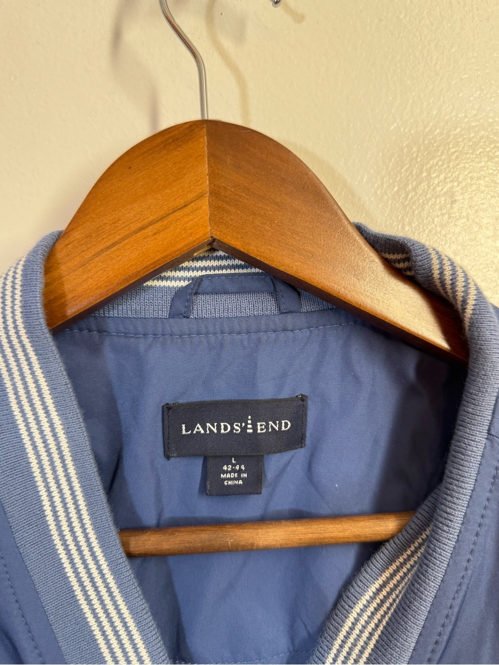 Vintage Lands’ End McCabe’s Blue V-Neck Pullover Windbreaker Jacket - Picture 4 of 9